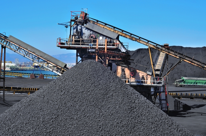 Добыча каменного угля на месторождении Жалын в Карагандинской области 